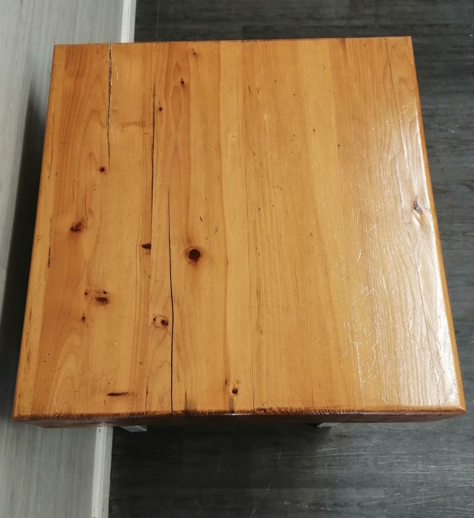 KITCHEN butchers block