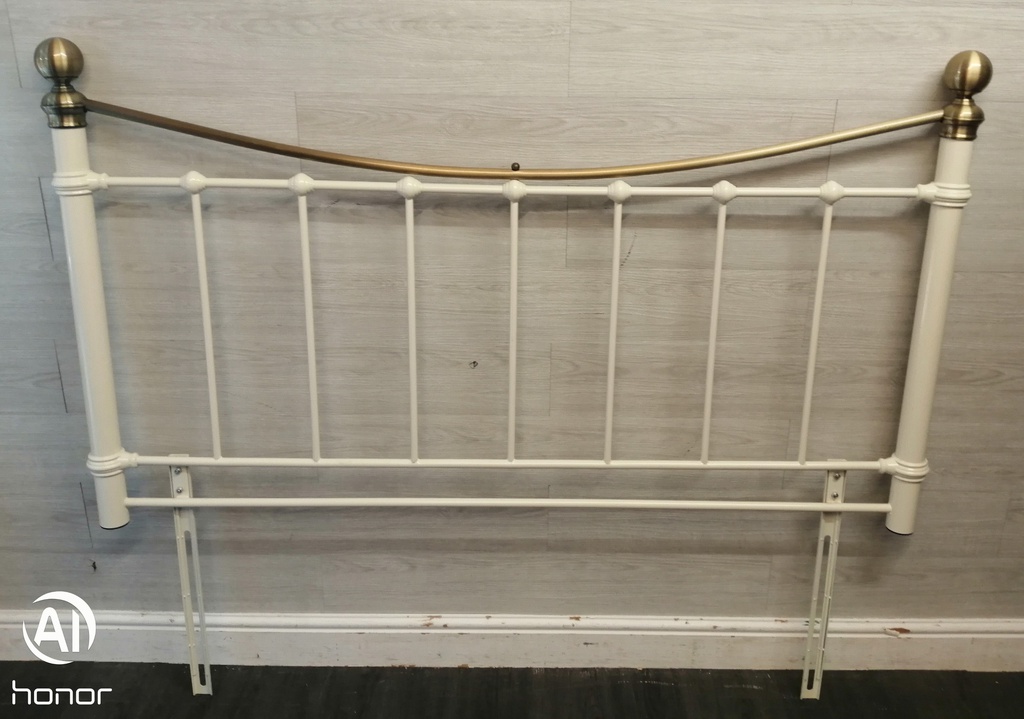 Lovely 5ft cream metal victorian style headboard