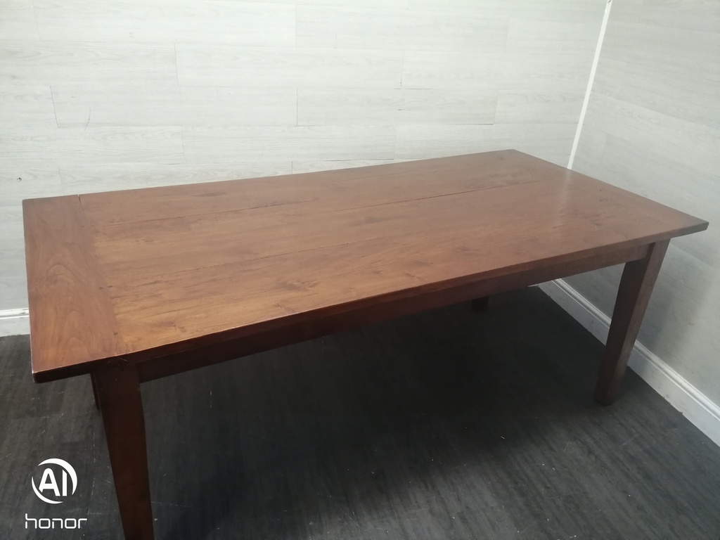 Lovely rustic dark wood table and six chairs