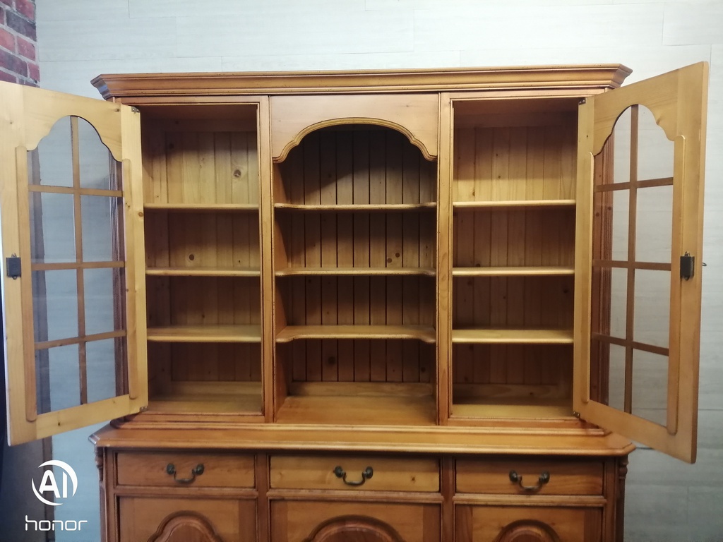 Quality large pine glazed display unit