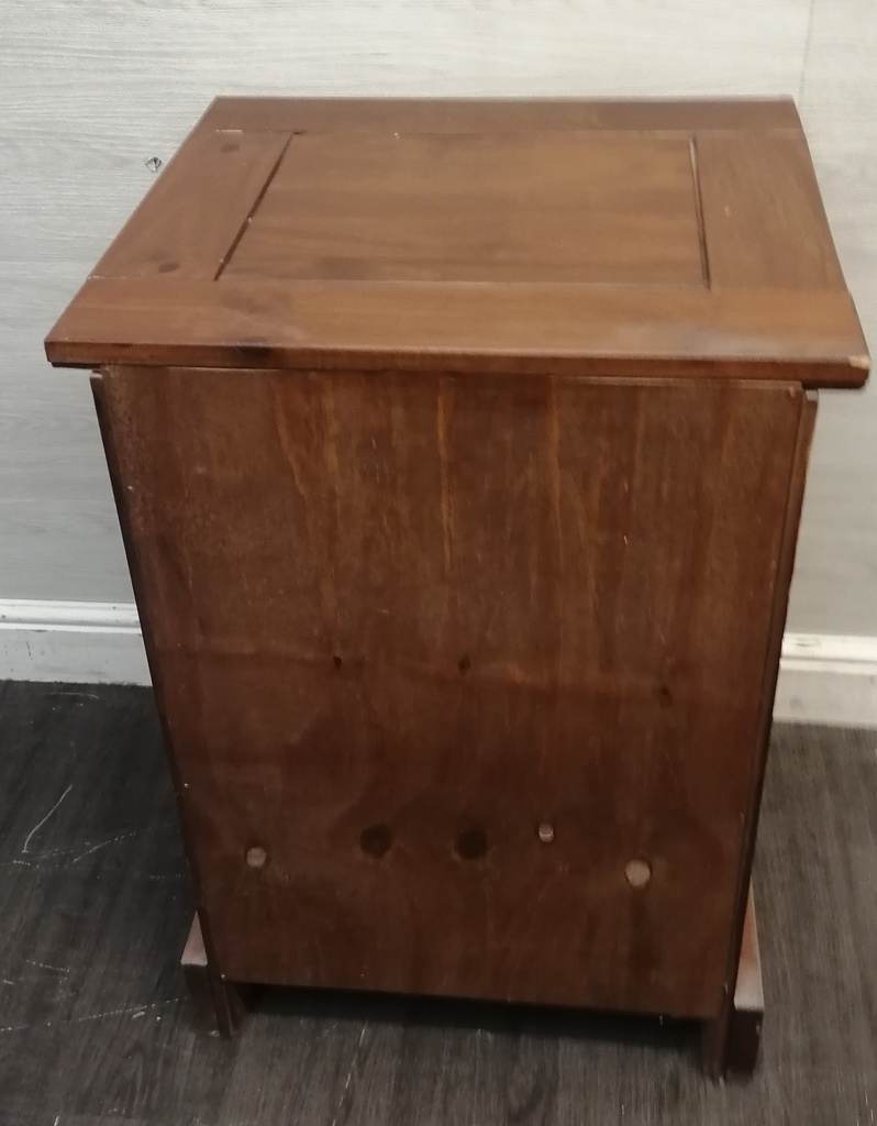 Single large mexican pine bedside