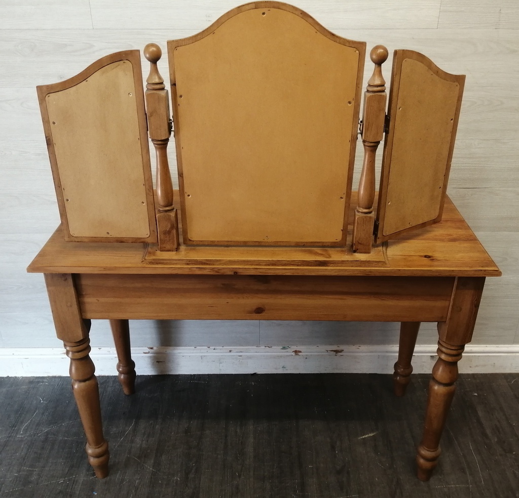 PINE DRESSING TABLE WITH MIRROR