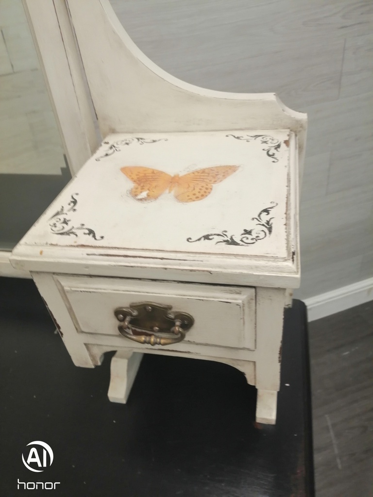Lovely antique painted dressing table chest