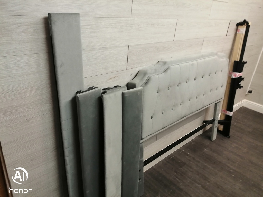 4ft6"  Velevet Style Grey  Bed Frame