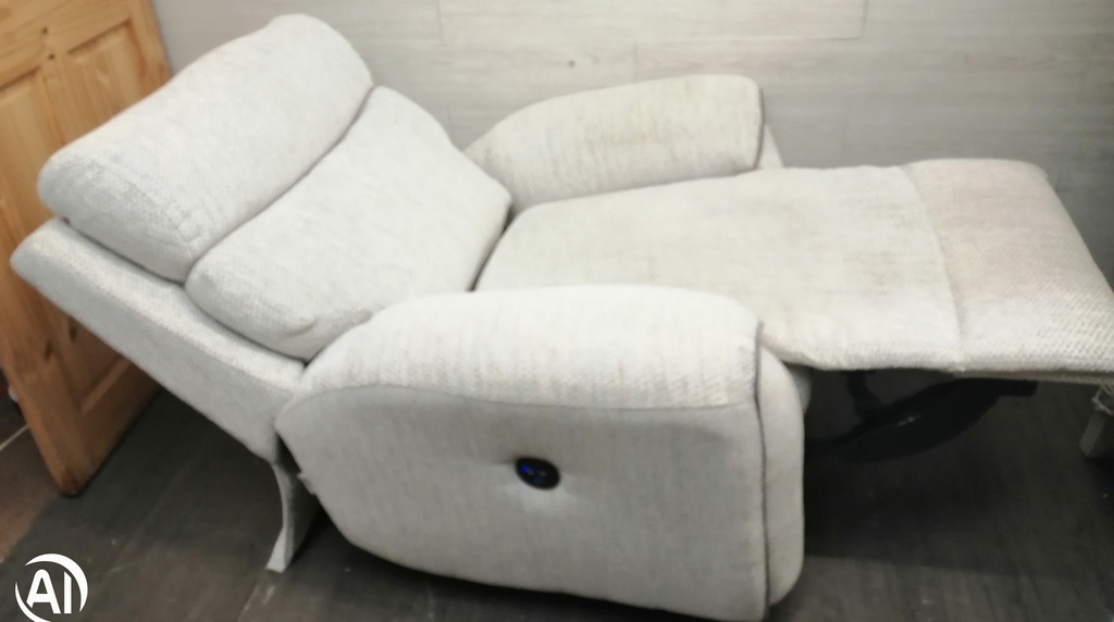 La-Z-Boy Pittsburgh Power Recliner Chair