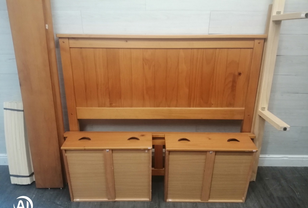 4ft6"Pine Bed Frame withTwo Drawers