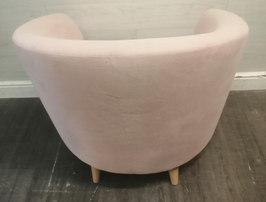 Lovely Pink Style Tub Chair