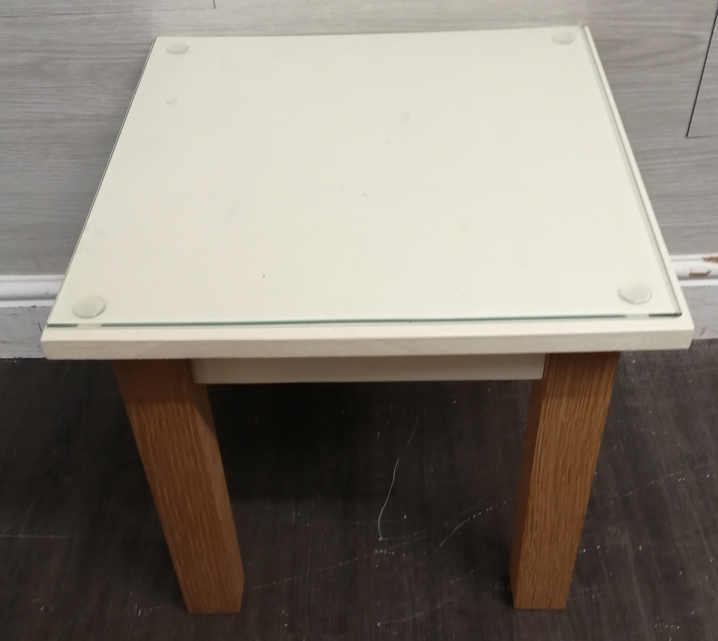 SIDE TABLE