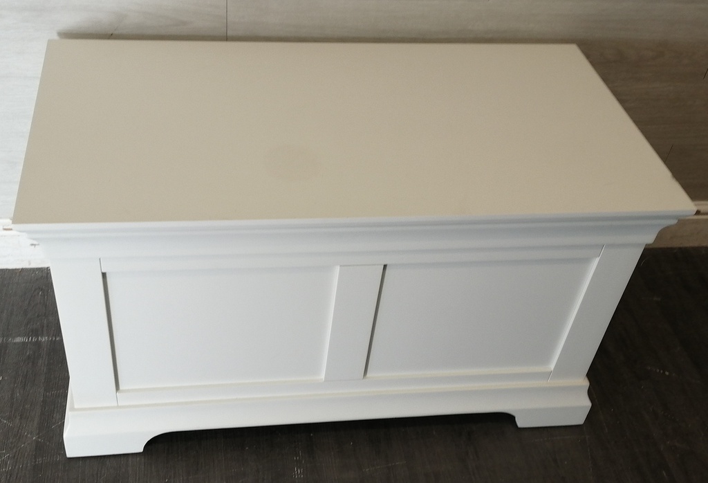 Quality White Storage / Blanket Box