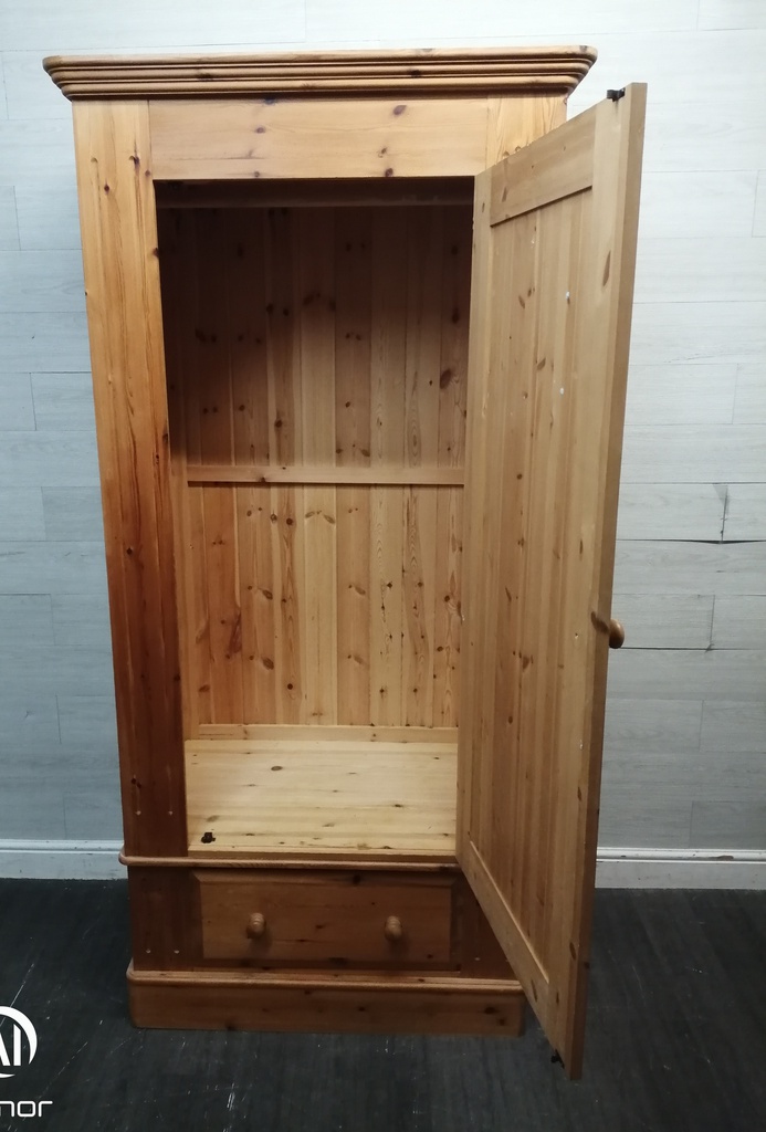 SINGLE DOOR SOLID PINE WARDROBE WITH DRAWER