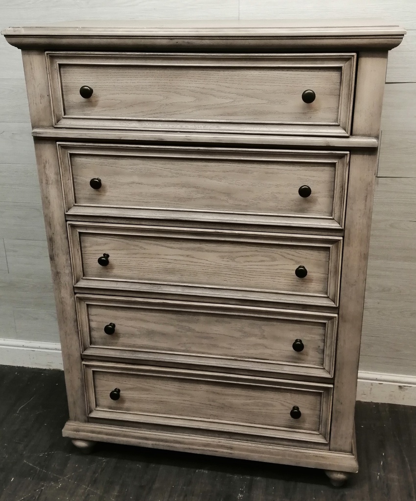 STUNNING LARGE GREY WASH STYLE CHEST DRAWERS