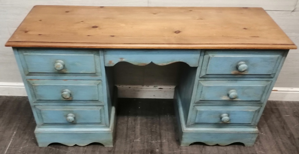 Solid Pine Painted Seven  Drawer Dressing Table / Desk