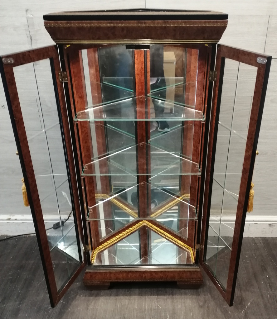 LOVELY NEAT GLAZED  CORNER DISPLAY UNIT