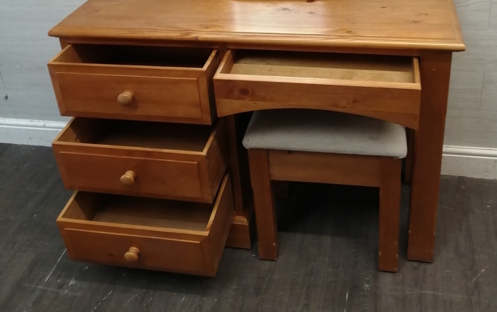 Solid pine dressing table set