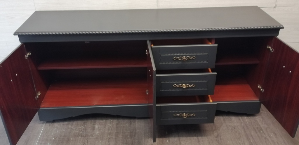 Lovely low level painted sideboard