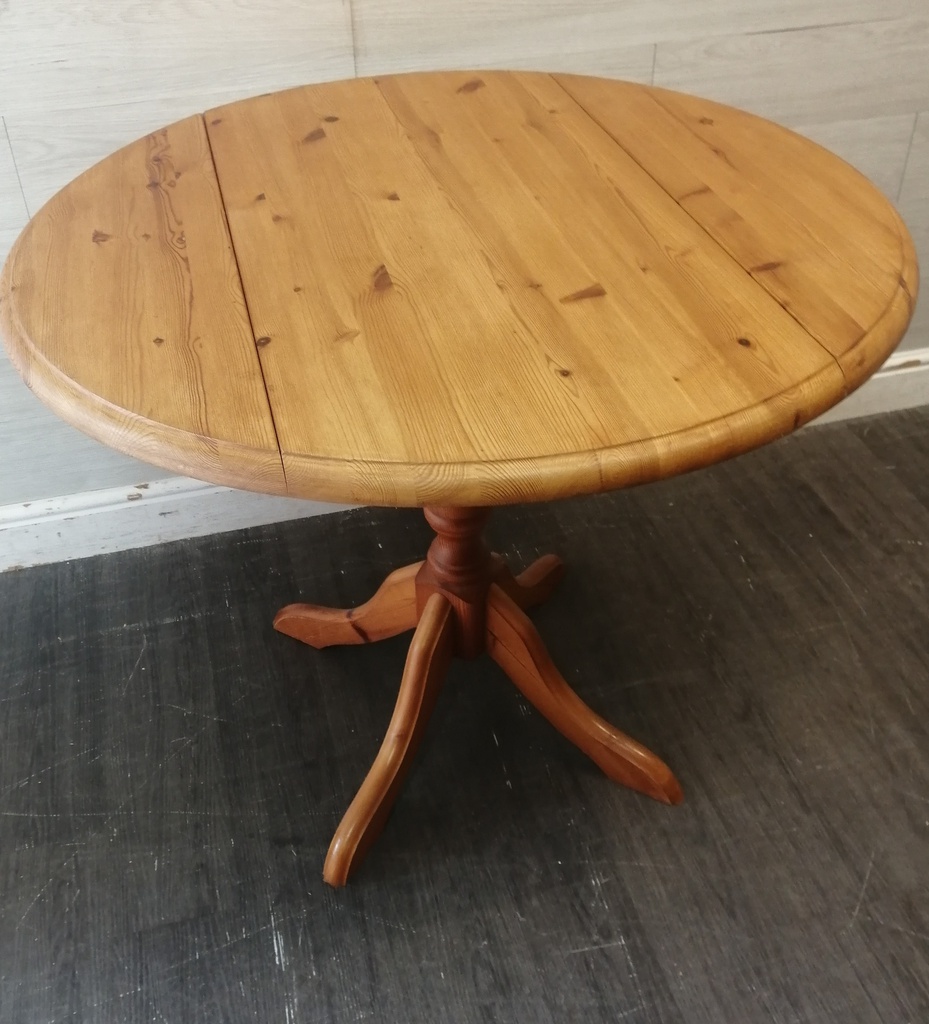 Pine drop leaf table