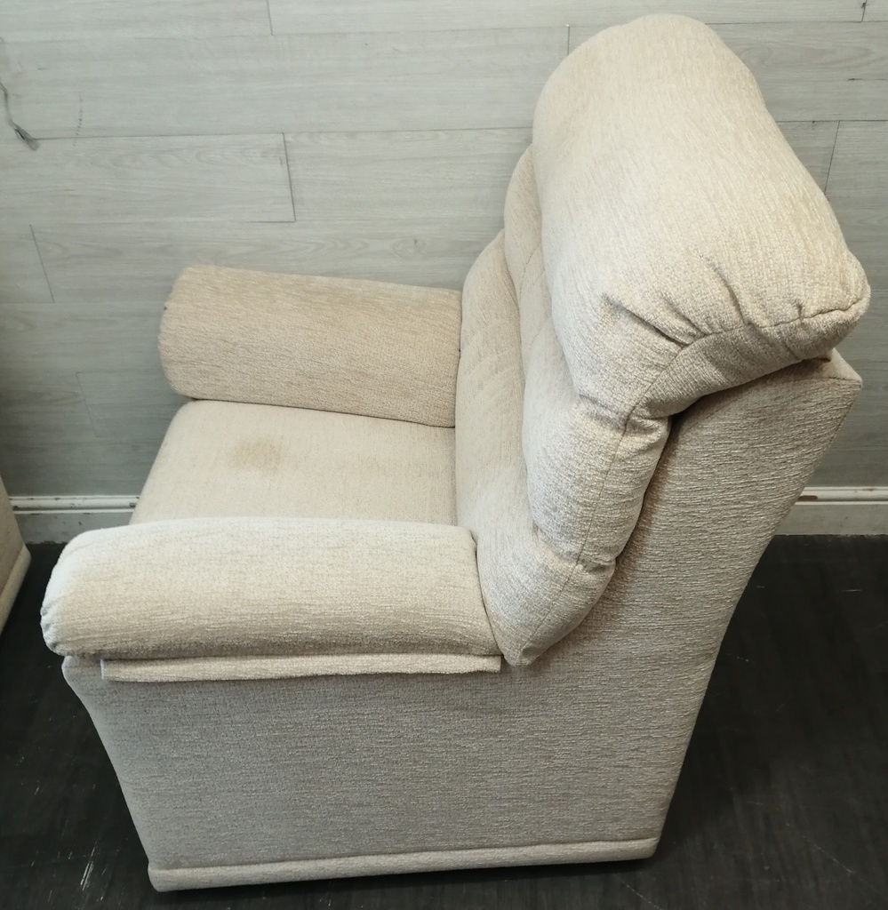 LOVELY CREAM G PLAN THREE PEICE SUITE