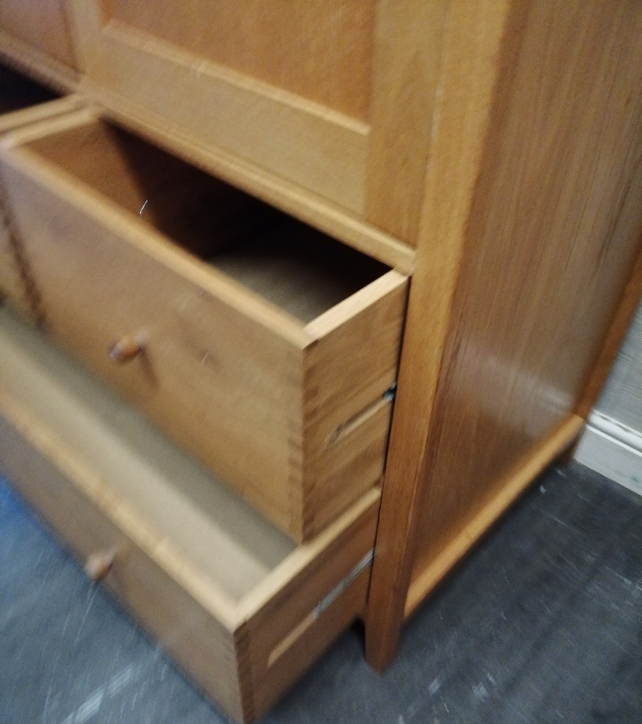 Oak style double wardrobe with drawers