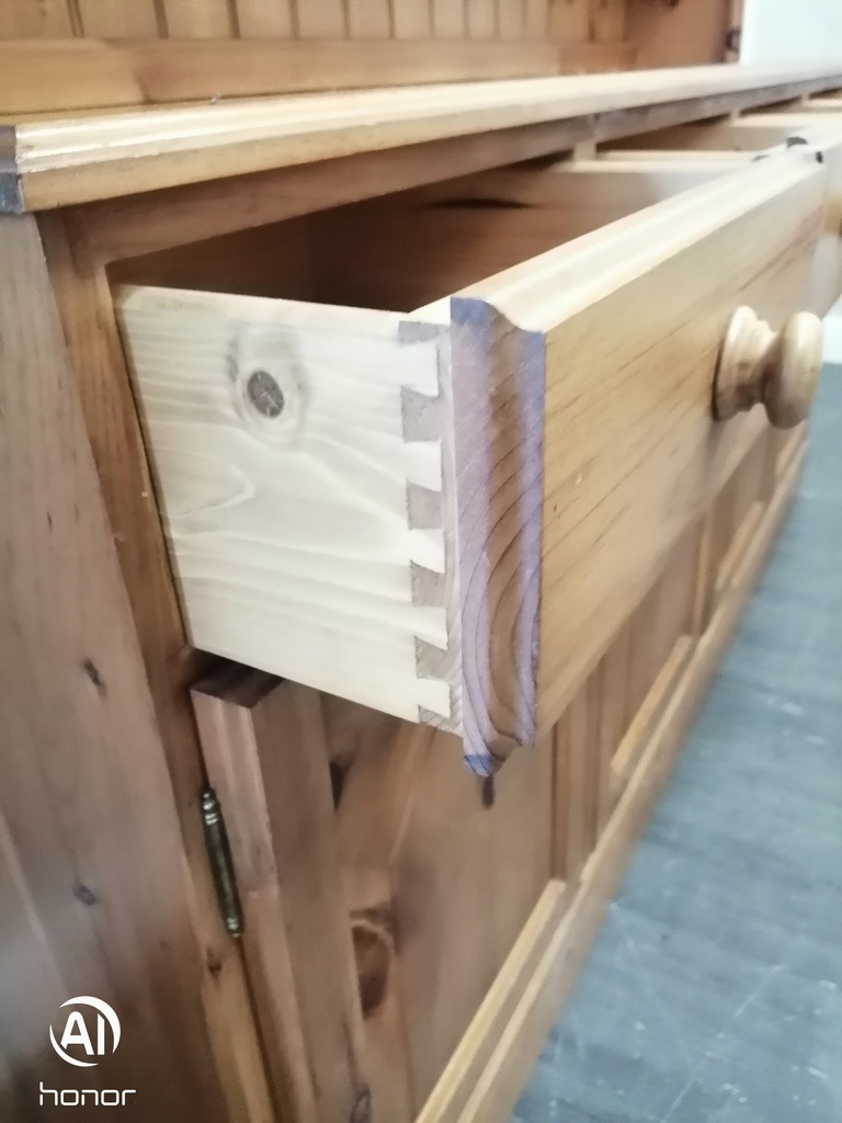 Quality solid pine large dresser unit