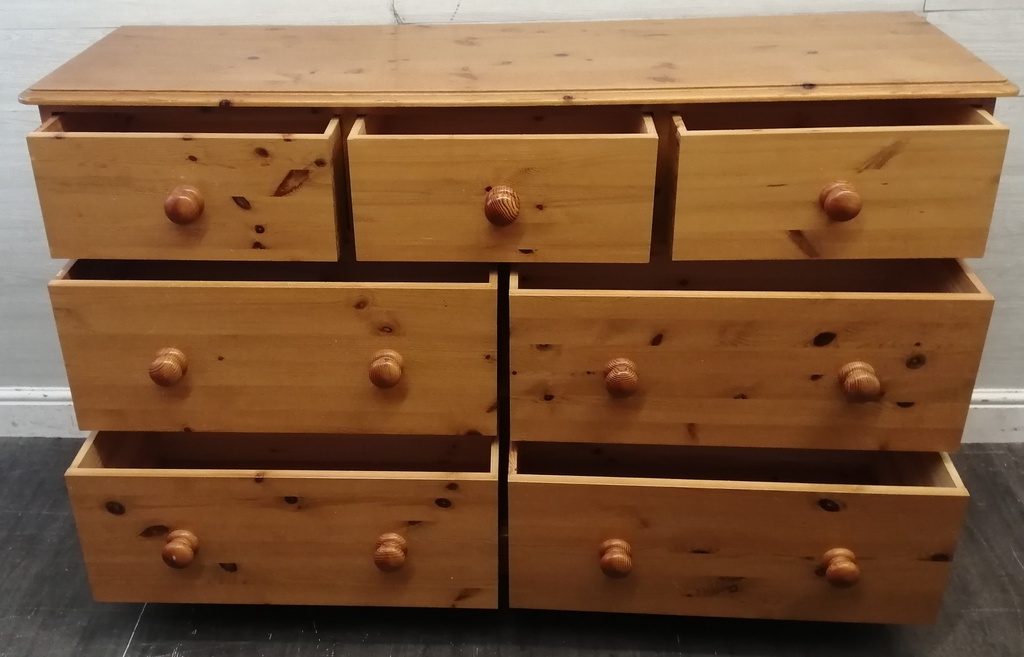 Quality Solid Pine Large Seven Drawer Merchant Style Chest