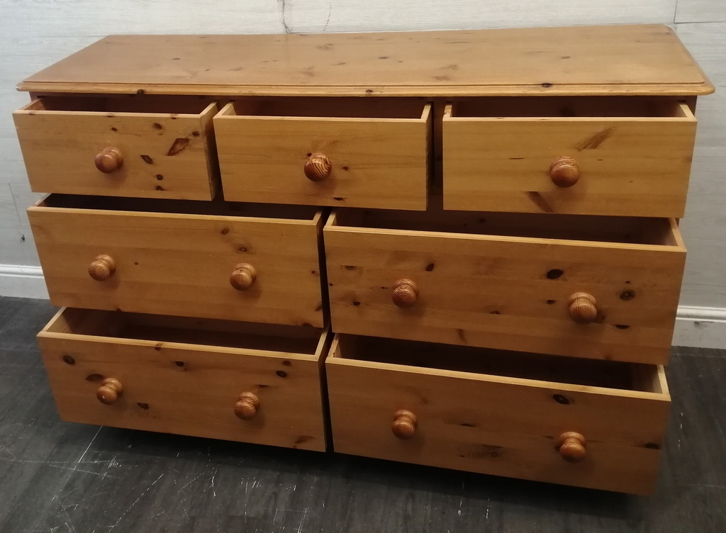 Quality Solid Pine Large Seven Drawer Merchant Style Chest