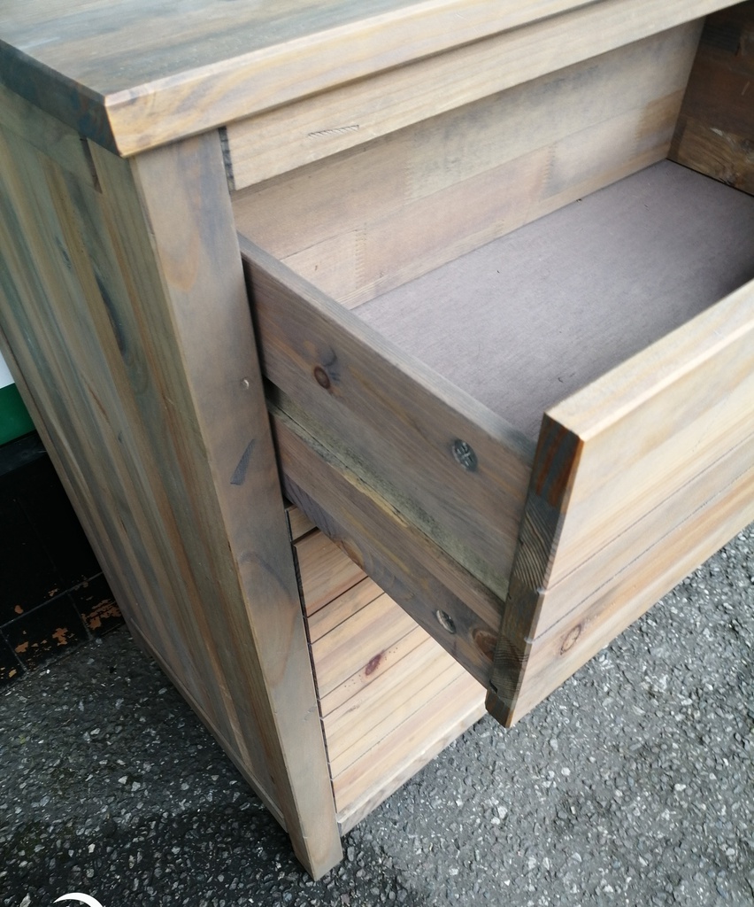RUSTIC STYLE SIDEBOARD / CHEST