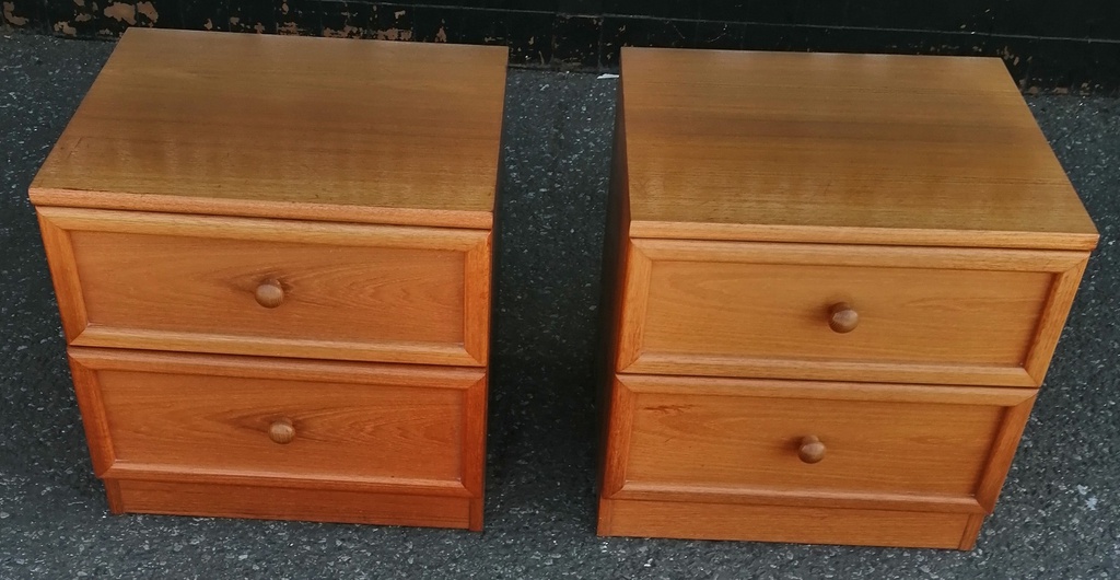 PAIR G PLAN RETRO TEAK BEDSIDE CHESTS