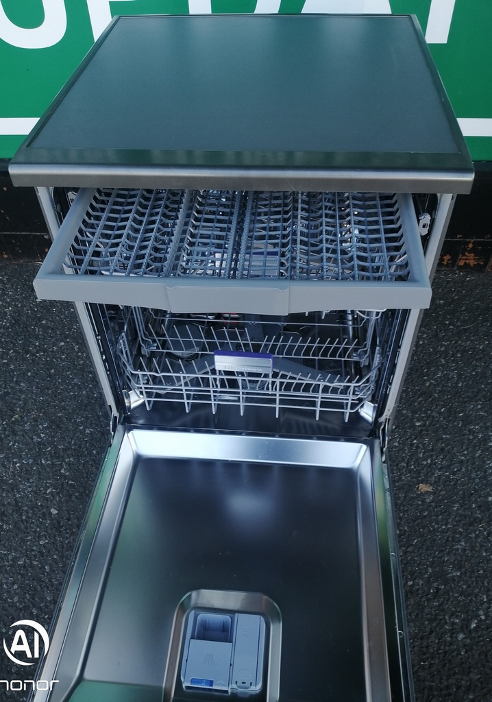 Beko BDEN38640FG 60cm Freestanding Dishwasher-Graphite