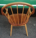 LOVELY WINDSOR STYLE CARVER CHAIR