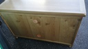 QUALITY OAK TV BENCH