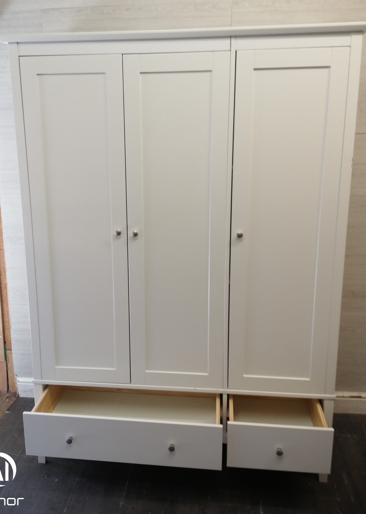 White Triple Wardrobe with Drawers