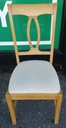 QUALITY OAK EXTENDING TABLE AND 6 CHAIRS