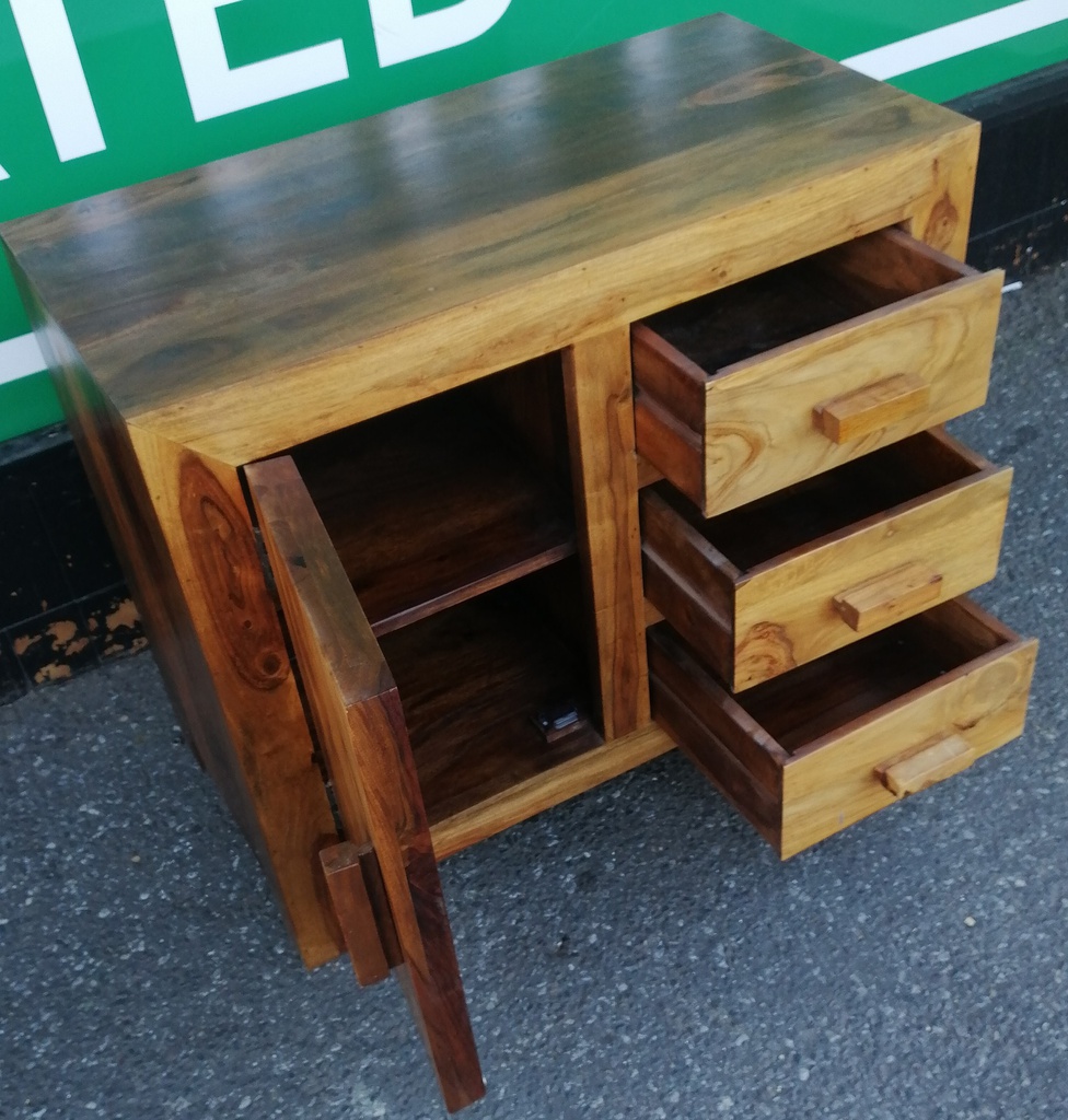 Sheesham Neat Sideboard