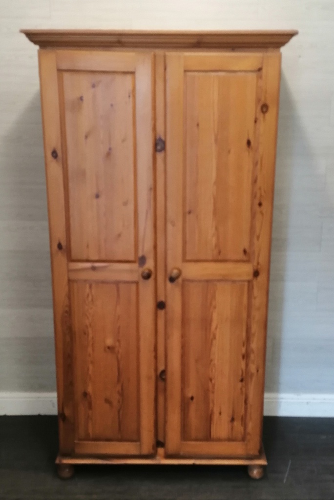 Double pine wardrobe