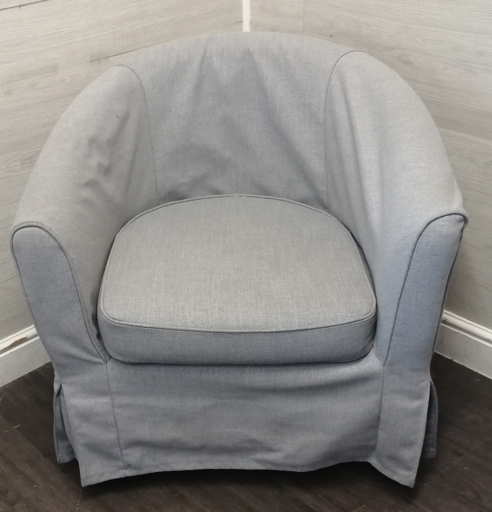 GREY IKEA TUB CHAIR