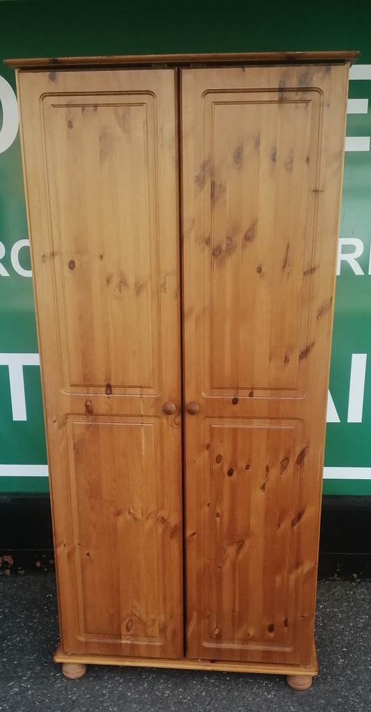 Bargin Double pine wardrobe