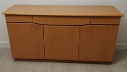 [HF18456] QUALITY SKOVBY TRIPLE SIDEBOARD CUPBOARD
