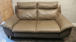 [HF18799] QUALITY TWO SEATER LEATHER SOFA